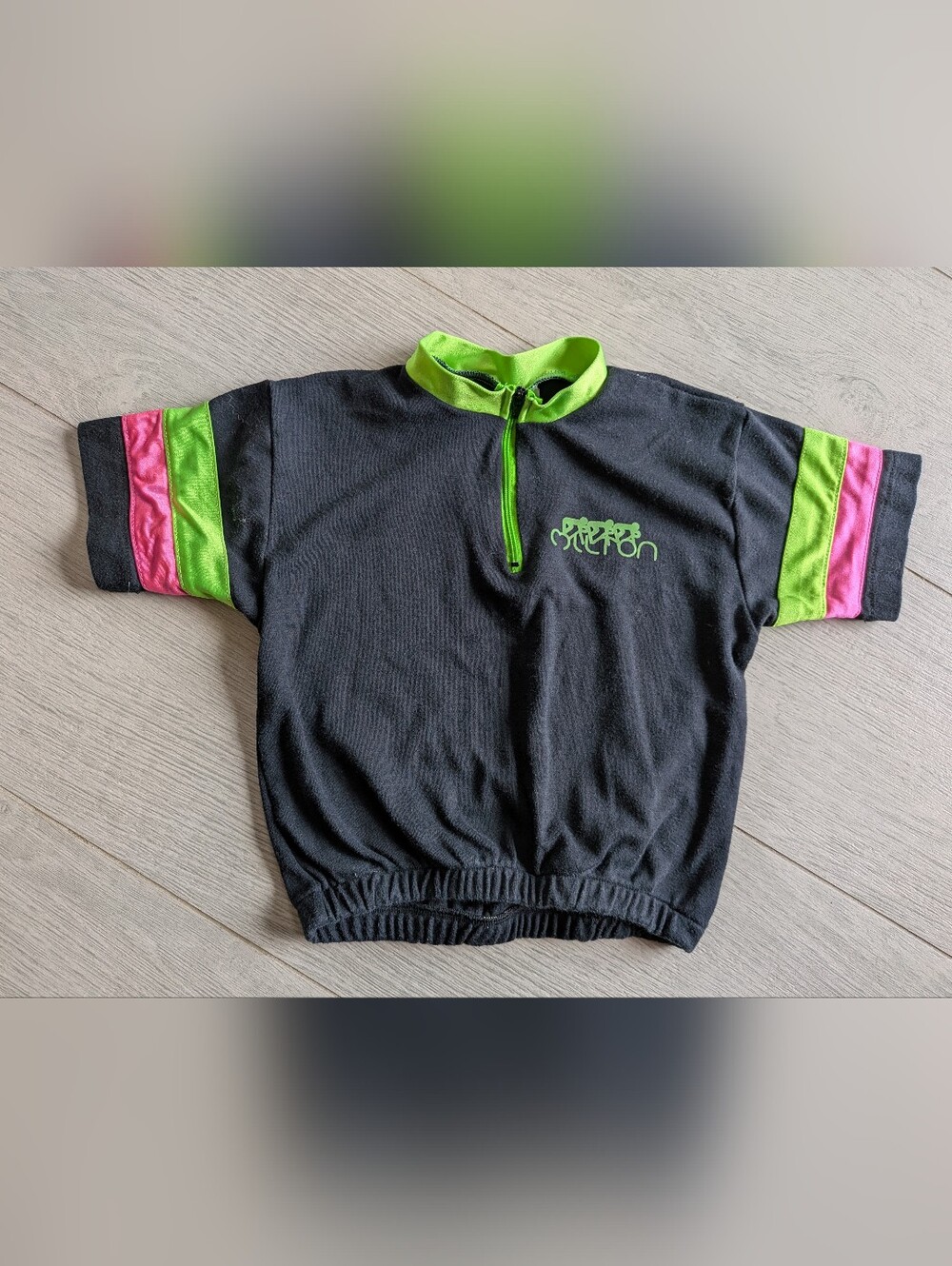 Vintage Kids Milton Cycling Size 4 Black & Neon Green Short Sleeve Zip Pullover